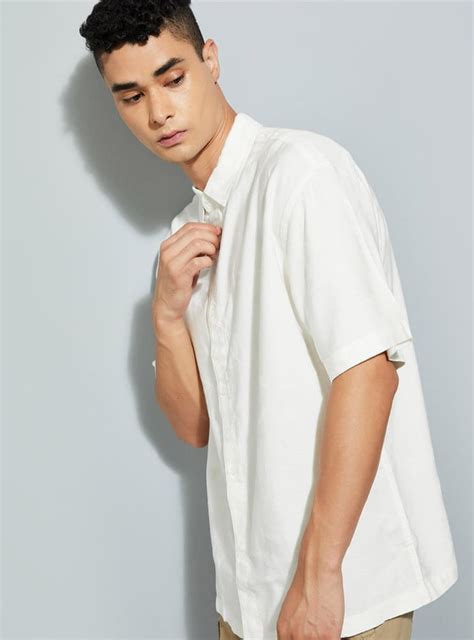 Buy URB_N Men Solid Oversized Shirt Online at just Rs. 999.0 ...