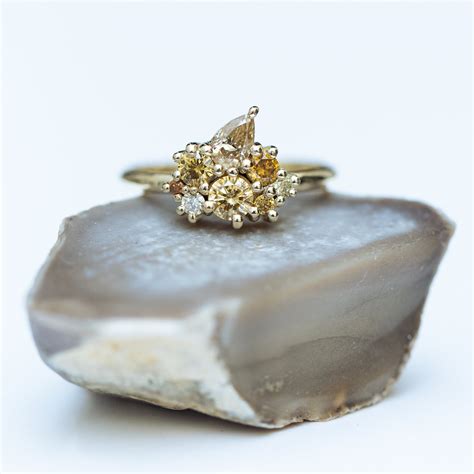 Fancy diamonds mixture cluster ring – Kwintner