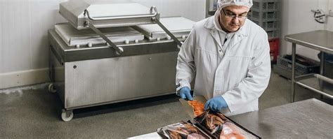 Vacuum Packing Process 的图像结果