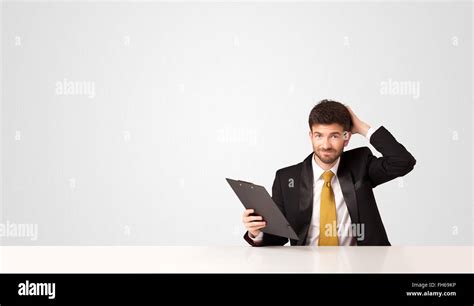 Business Man White Background 的图像结果