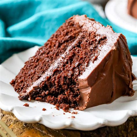 How To Make A Cake From Scratch Chocolate
