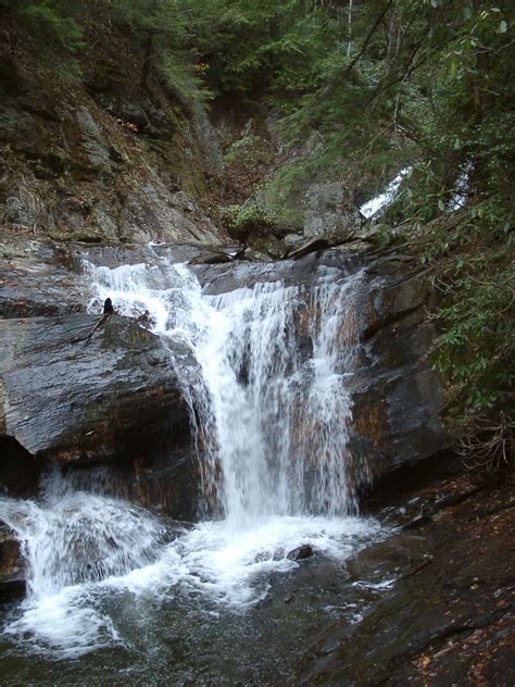 Dukes Creek Falls - White County, Georgia - World of Waterfalls