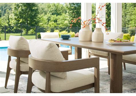 Serene Bay Outdoor Dining Table