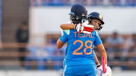 India Women beat Ireland Women by 6 wkts (93b rem) - India Women vs ...