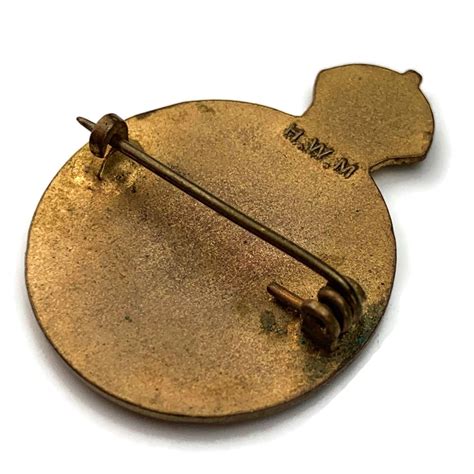 WW2 Womens Land Army WLA (Women's) Lapel Badge - British Military Badges