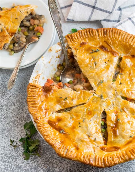 Vegetarian Pot Pie {Healthy and Satisfying} – WellPlated.com