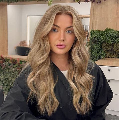 29 Blond Fall Hair Colors 2024: Honey Blonde With Soft Layers | Long ...