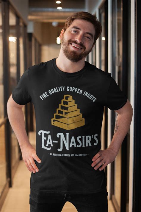 Lingotes de cobre de alta calidad de Ea Nasir Camiseta divertida con ...