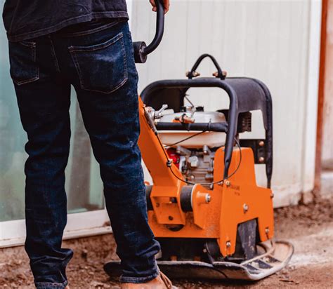 Plate Compactor Safety Tips 的图像结果