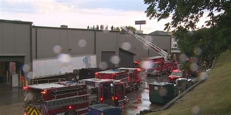 Man hospitalized after being shocked while working on Lexington roof