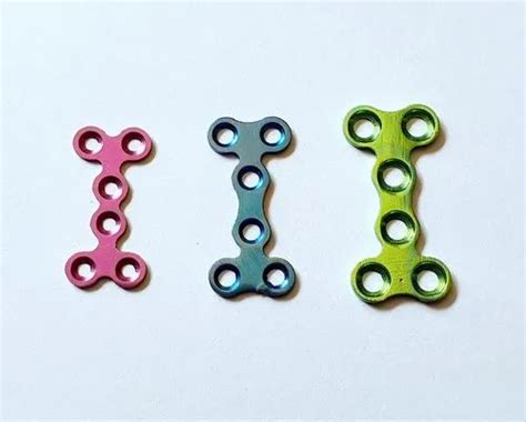 Simple Bone Plates - Clavicle S Type Plate Manufacturer from Ahmedabad