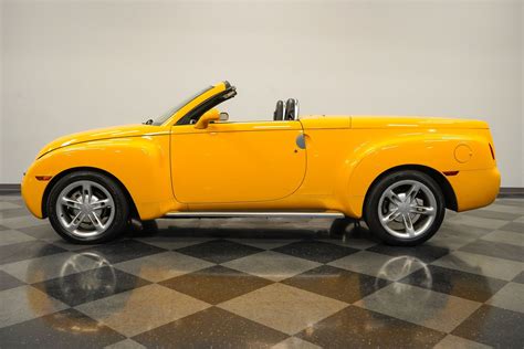 2004 Chevrolet SSR | Classic Cars for Sale - Streetside Classics
