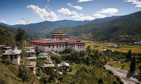 Paro Travel Guide: Explore the Best of Bhutan’s Scenic Gem