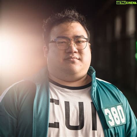 William Li Wiki, Biography, Age, Gallery, Spouse and more