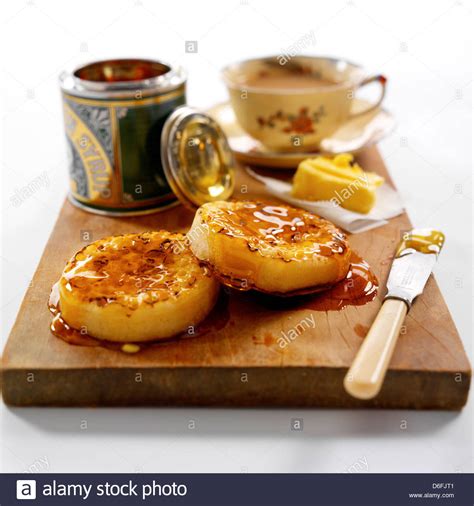 What Are Crumpets As In Tea And Crumpets at Evie Beirne blog