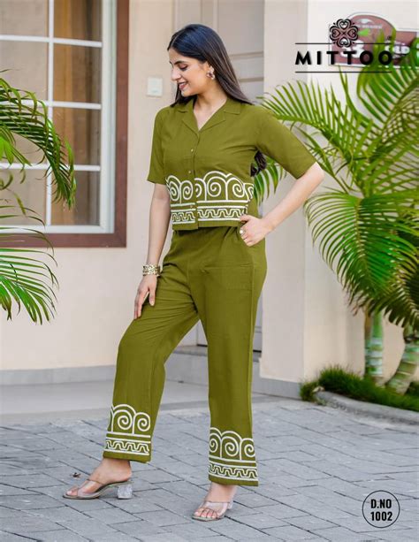 Mittoo Ruby Cotton Slub Thread Work Co Ord Set