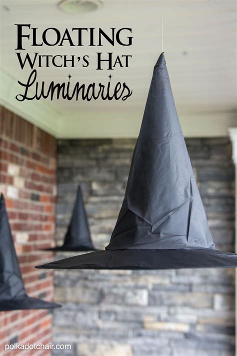 23 Festive Halloween Witch Decor DIY Ideas!