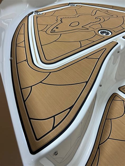 SeaDek Marine Flooring | AMMarineCustomBoats
