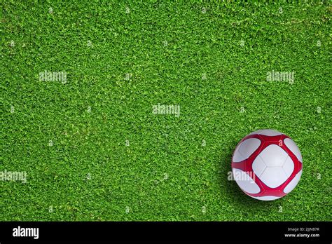 Natural Grass Field 的图像结果