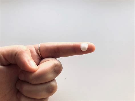 Trying Tretinoin Week 1: Complete Step-by-Step Skin Routine For ...