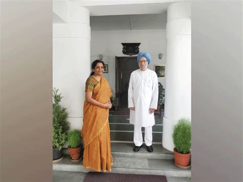 FM Nirmala Sitharaman meets former PM Manmohan Singh at his residence ...