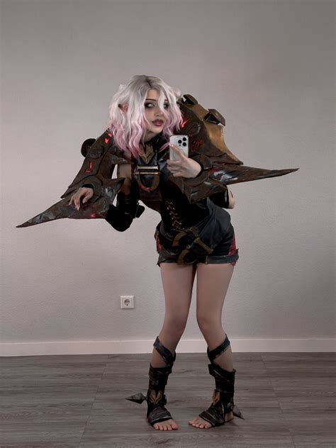 motioncosplays :: Briar (LoL) :: league of legends :: fandoms :: LoL Cosplay :: cosplay ...