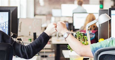 Moz Pro Free Trial Background Minimalist Background Background