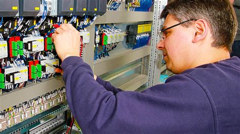 Electrical Modeling in Control System 的图像结果