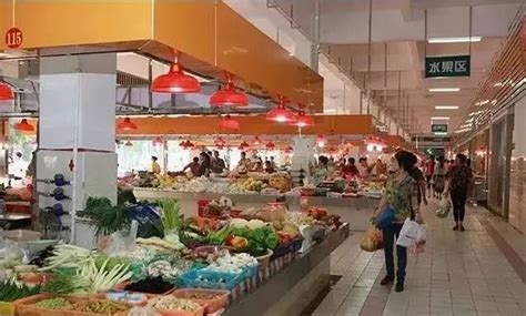 这里的居民再也不用“跨区买菜”了！三角地虹湾路菜市场在市区最大保障房基地开业