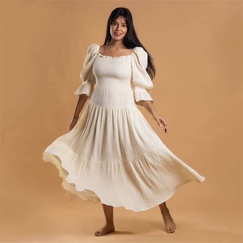 Choosing the Perfect Maternity Gown for Your Photoshoot: A Style Guide ...