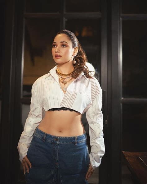 Tamanna Bhatia navel : r/NavelNSFW