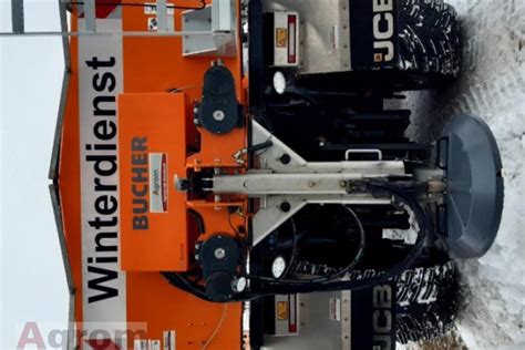 In kommunaler Ausstattung: JCB Fastrac 4190 für 145.000 Euro ...