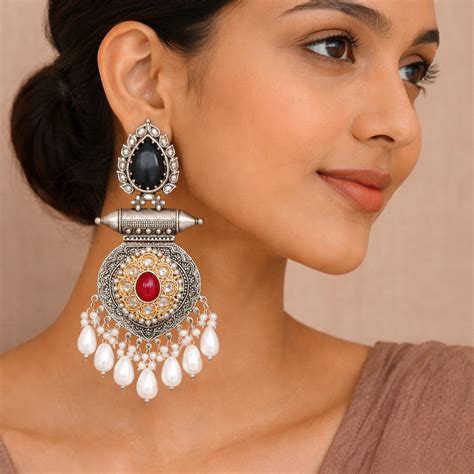 AVIZIL KASHMIRI EARRINGS in Brass (Black) – UnfoldSelf