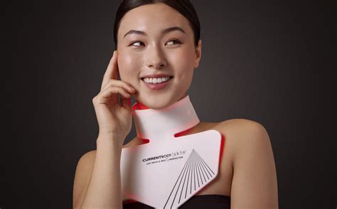 LED Neck and Dec Perfector | Chest Wrinkle Treatment | CurrentBody India
