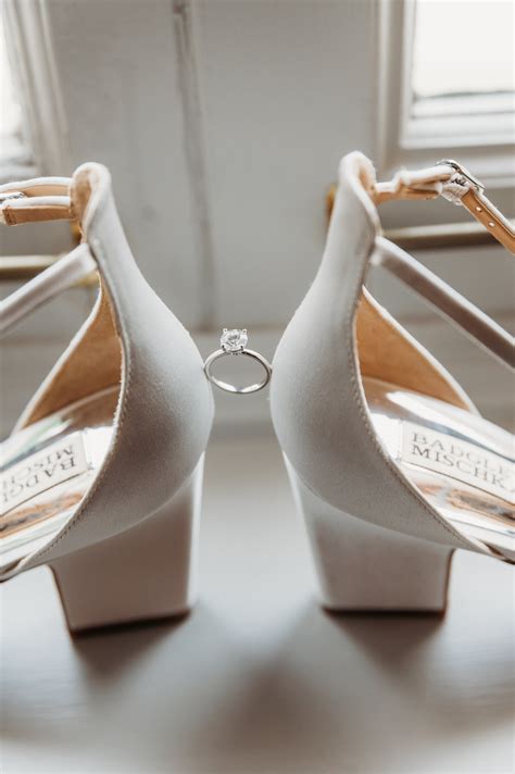 Meg+Damien - Overbrook Golf Club — Philadelphia Area Photographer