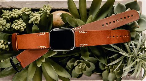 Here’s A Super Classy Handsewn Leather Watch Band For Apple Watch