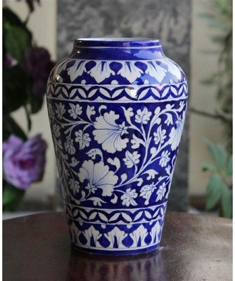 Bentonite Pottery
