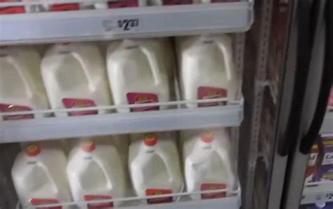 送礼牛奶怎么买，且看这篇牛奶购买攻略~_原创_新浪众测