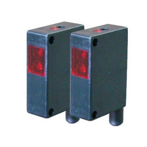 Through Beam Sensors - Small Rectangular Diffuse Scan Sensor ...