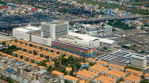 Pathum Thani Travel Guide | Pathum Thani Tourism - KAYAK