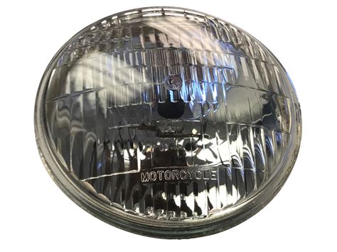 Wagner Halogen Sealed Beam Headlight 5-3/4" 12V 50/35 (4467)