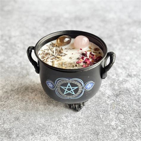 Pentacle Cauldron Candle | Positive Vibes & Protection | Limited Editi ...