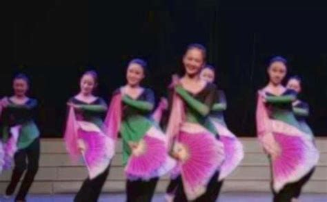 按CCTV电视舞蹈大赛分组将各舞种做简单介绍 - Powered by Discuz!