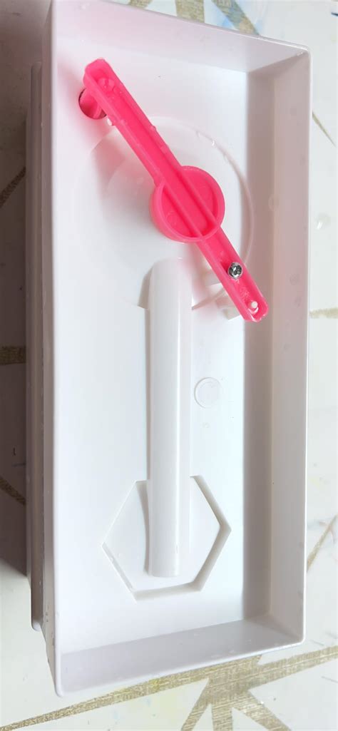 Happy Hues Plastic ?Synthetic Paint Brush Cleaner Set - Brush Rinser ...