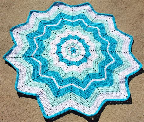 Image result for Crochet Round Blanket Tutorial