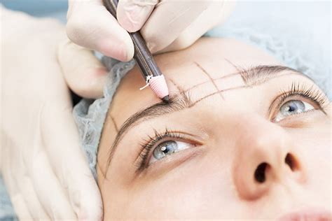 Recomb Eye Brow Transplant Center Surat
