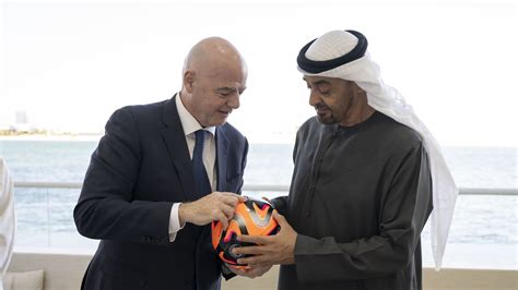 UAE president Sheikh Mohamed hosts FIFA president - Oman Herald