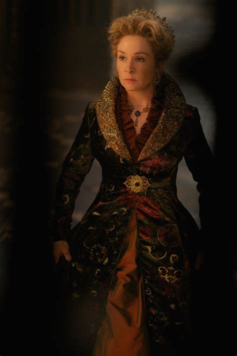 Reign Season 3 Photos | Reign fashion, Reign dresses, Reign catherine