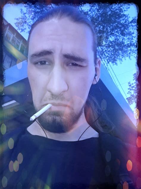 Man Face Meme Basic PFP 的图像结果