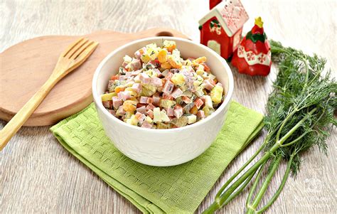 Оливье с кукурузой — пошаговый рецепт с фото